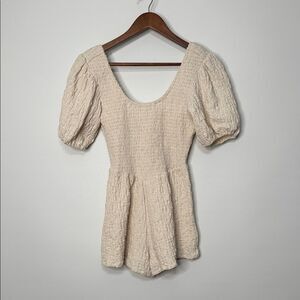 NWT Saltwater Luxe Cream Textured Puff Sleeve Selena Romper Size Small